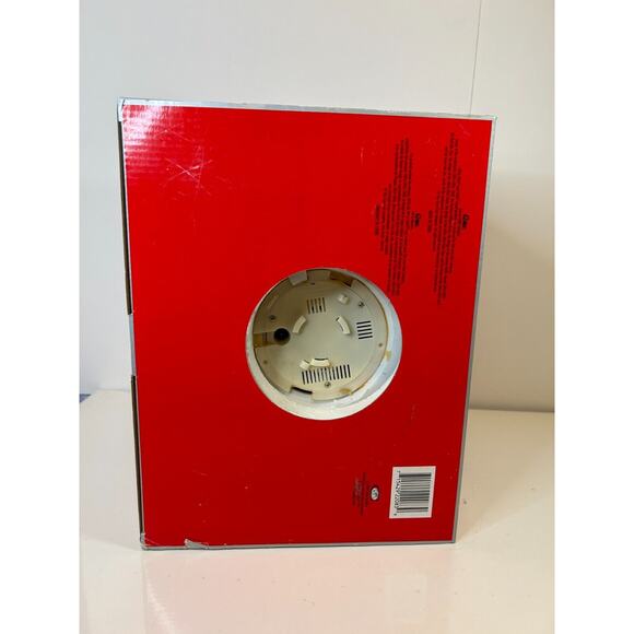 Coca-Cola Town Square 2002 Ginny’s Diner Lighted Building NIB - Picture 5 of 5